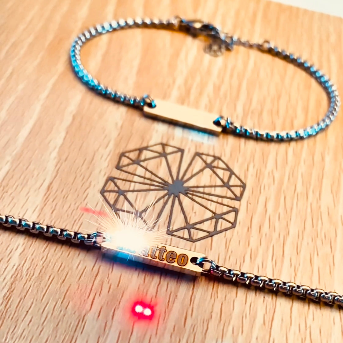 Bracciale Nome Inciso su Targa Incisione