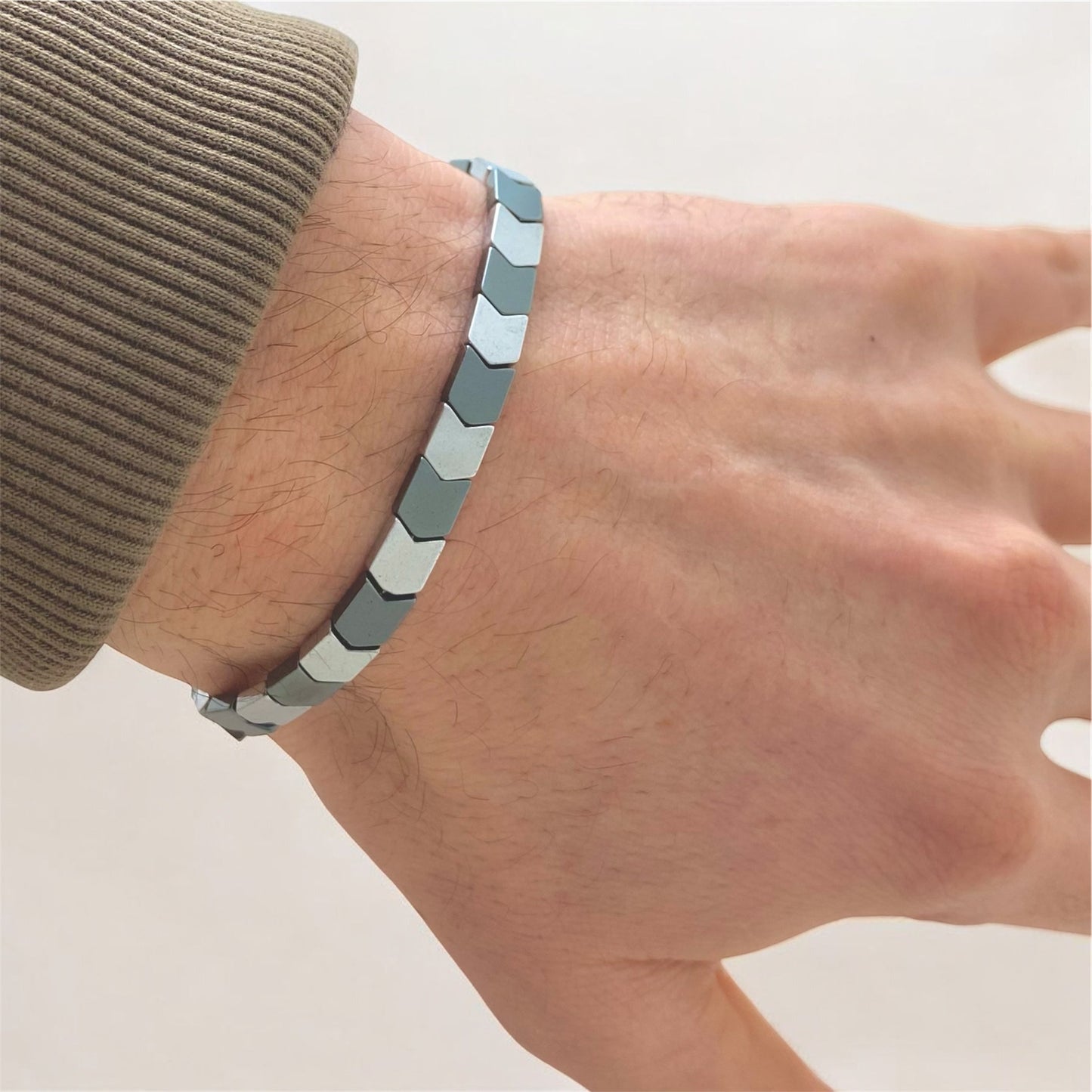 Bracciale Elegance Uomo Chiaro/Scuro Indossato